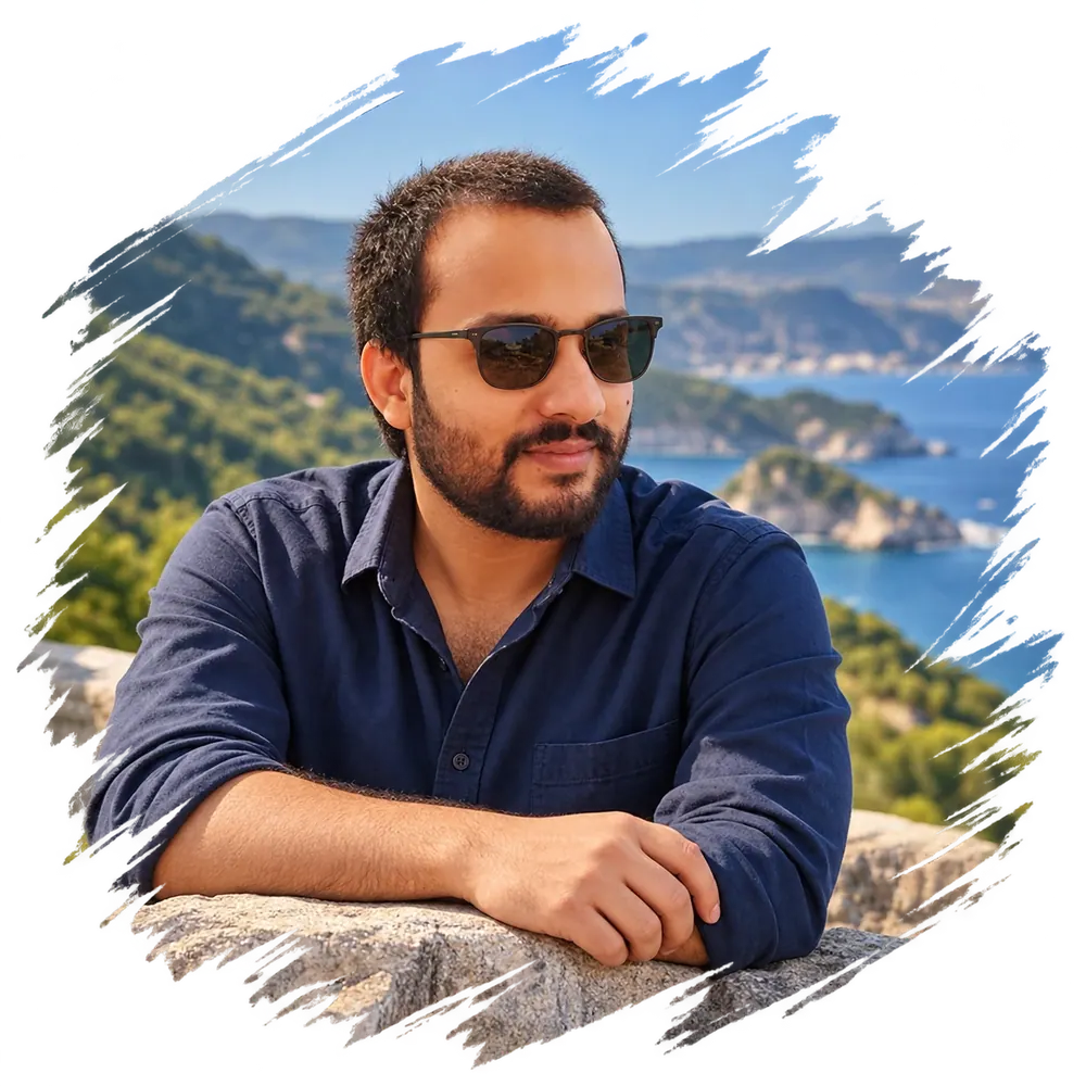 Dharmendra Kumhar at a coastal viewpoint