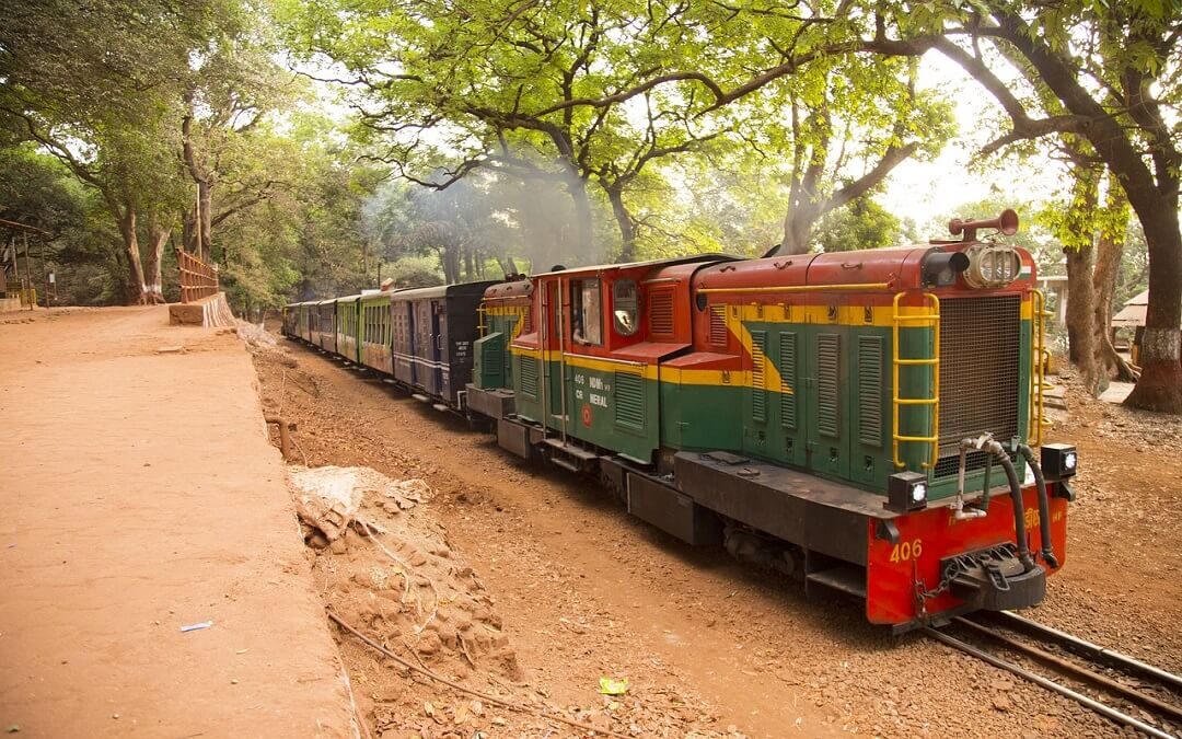 Spend A Day At Matheran hill station